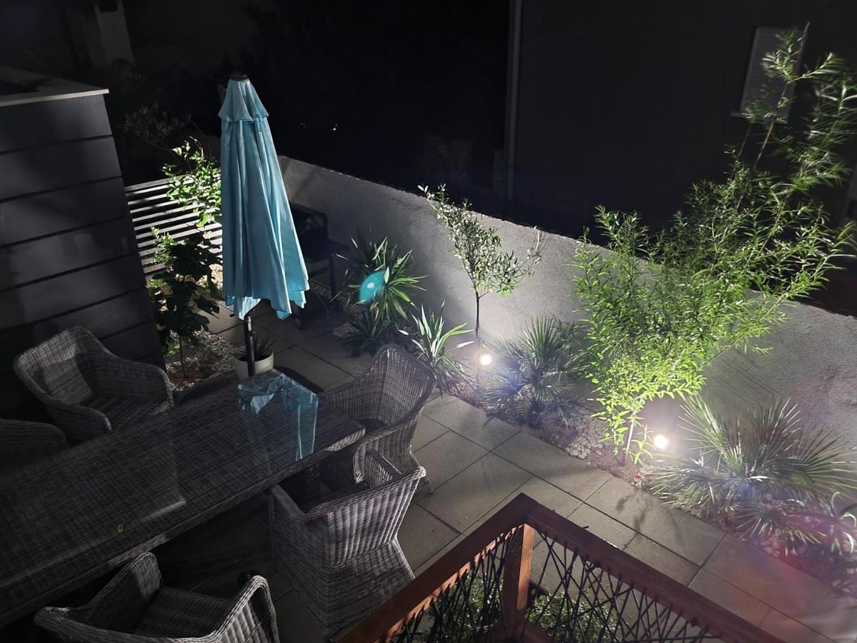 Villa Ave Apartment Novalja