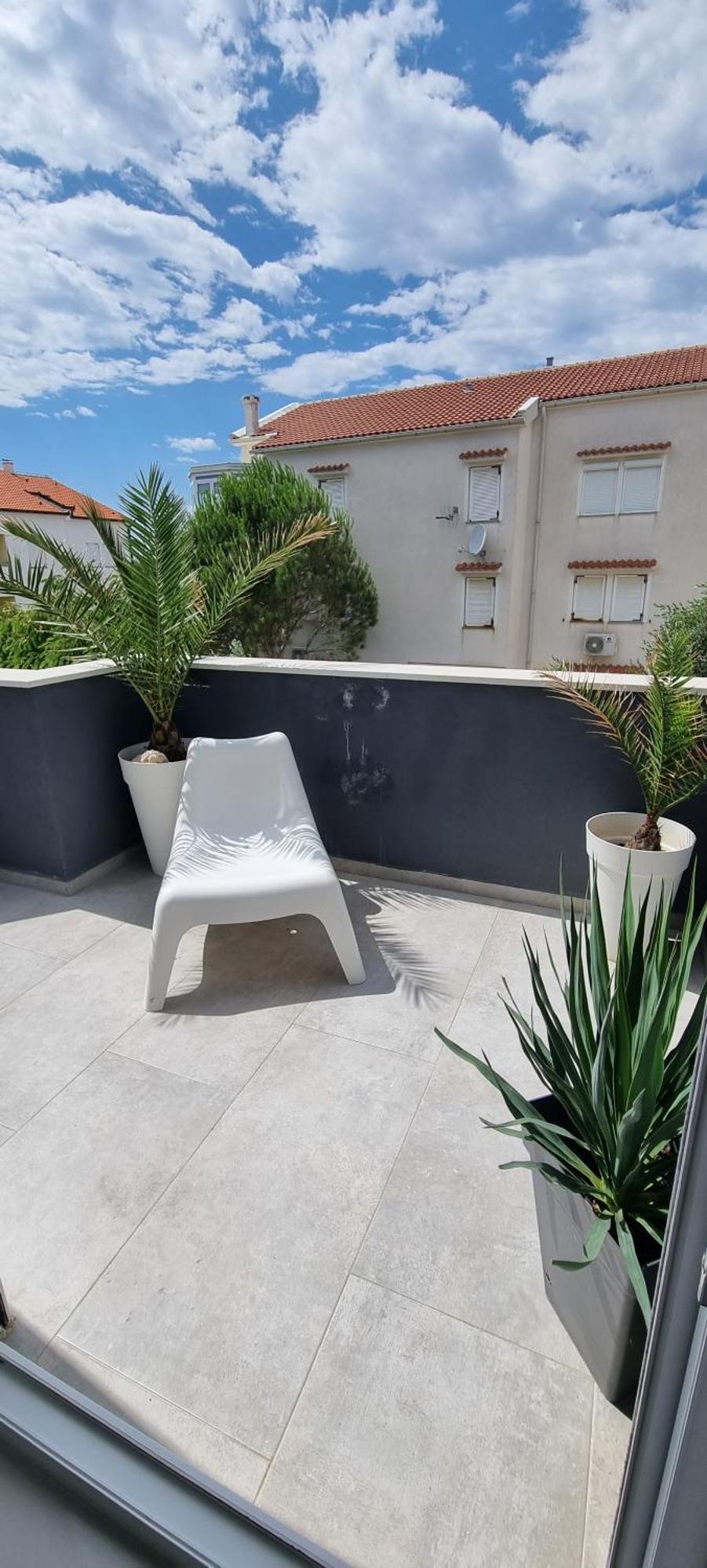 Villa Ave Apartment Novalja